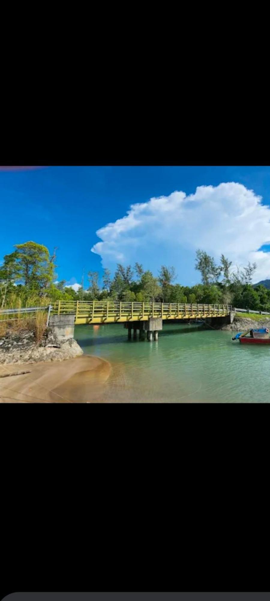 The Mangrove Βίλα Sematan Εξωτερικό φωτογραφία